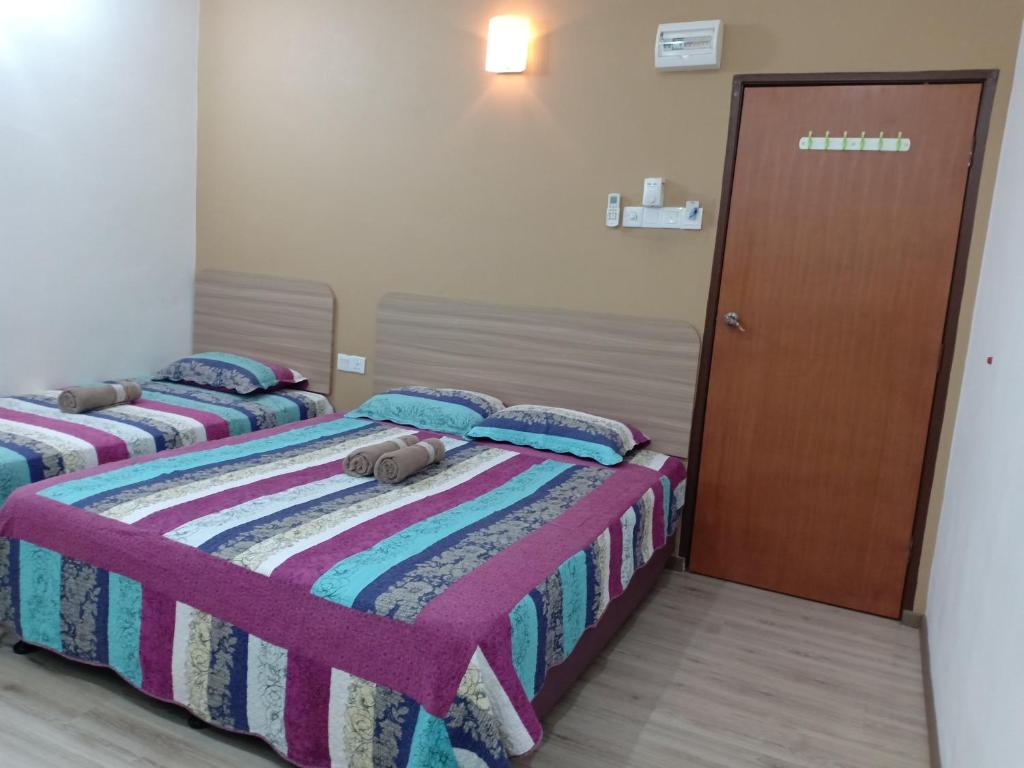 Bilik Triple | Jenis Bilik (NZED GuestRoom