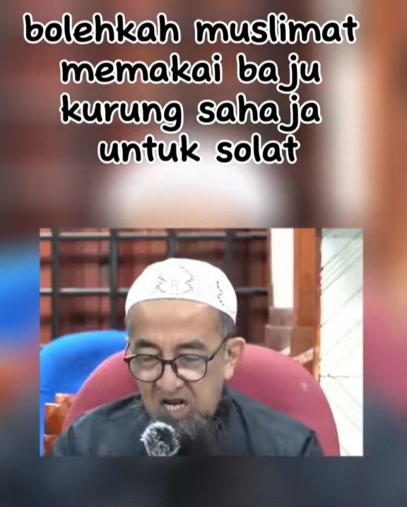 Solat pakai baju kurung